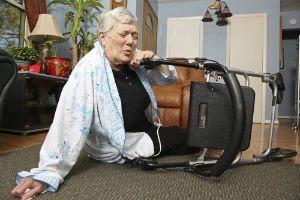 falling-raises-risks-in-elderly-drivers