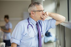 doctor-facing-medical-malpractice-claim